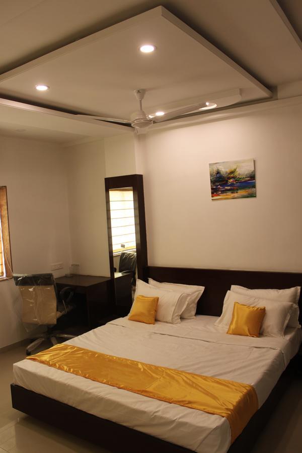 Fabhotel Loharkar 54 那格浦尔 外观 照片